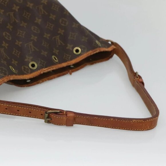 LOUIS VUITTON Monogram Noe Shoulder Bag M42224 LV Auth 122479 - Picture 8 of 16